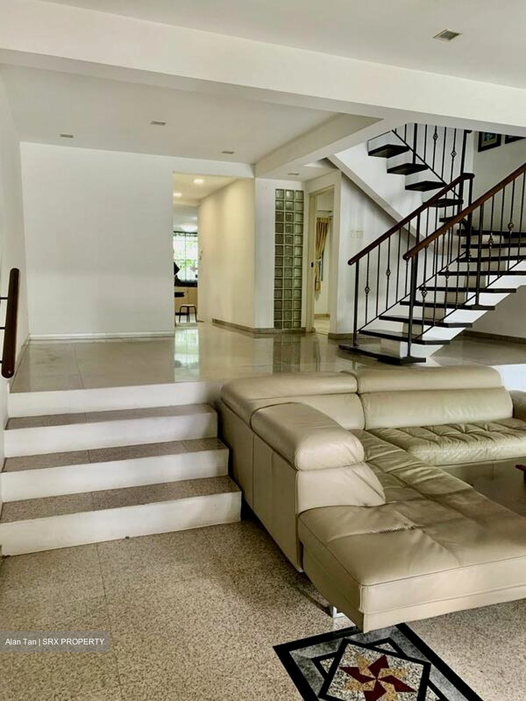 Golden Hill Estate (D20), Terrace #573202491